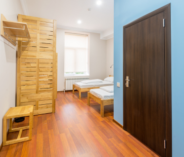 shared apartment for students in Mumbai